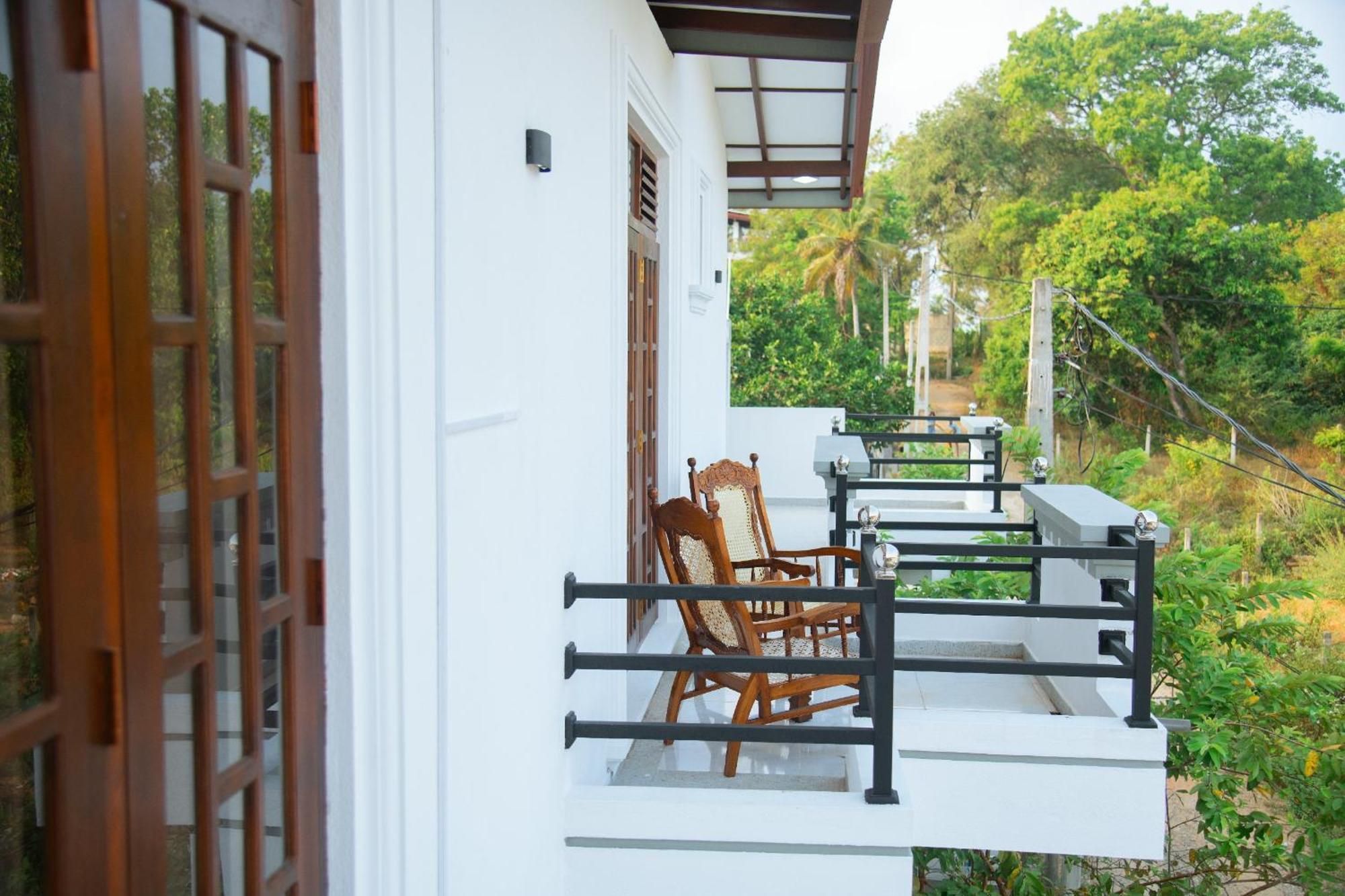 Tango Sunrise Villa Tangalle Exterior foto